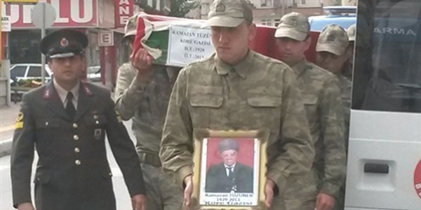 Kore Gazisi toprağa verildi