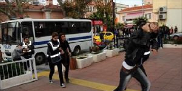 Uyuşturucu operasyonunda 11 gözaltı