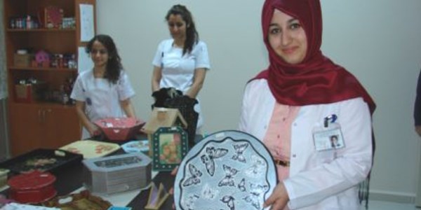 Gümüşhane'de ruhsal bozukluğu olan hastalar sergi açtı