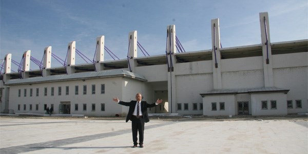 Spor kompleksinin inşaatının yüzde 85'i tamamlandı