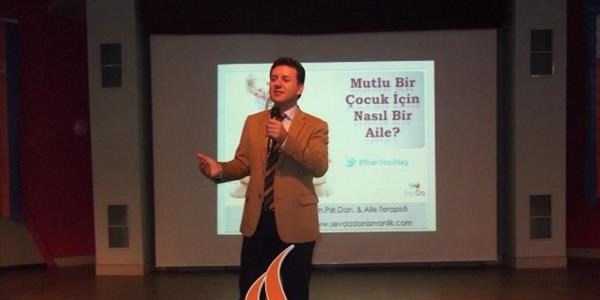 Şehzade Mehmet'ten 'ana-baba okulu' eğitimi