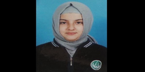 18 yaşındaki Ayşenur ilik kanserine yenildi