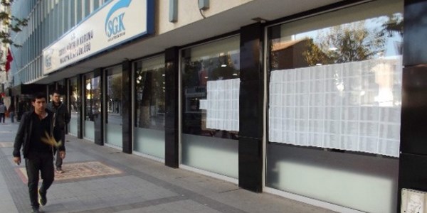 SGK'ya borcu olanlar teşhir edildi