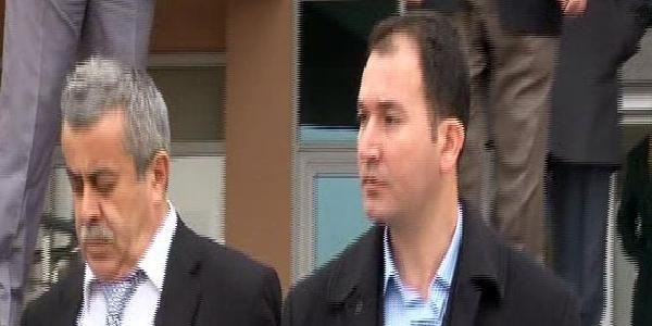 Atartürk'e hakaret ettiği öne sürülen öğretmen hakim karşısına çıktı