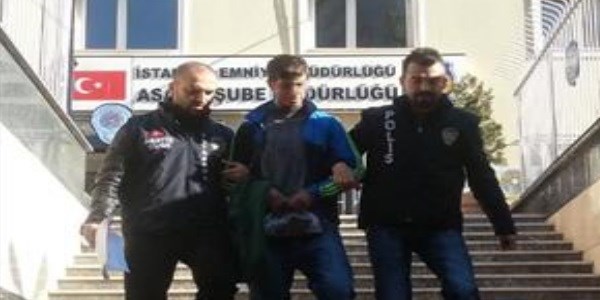 Kapkaççı dizilerde figüran olarak rol almış