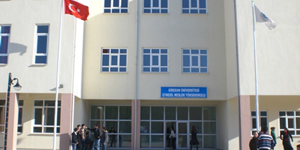 Giresun Üniversitesi'nde gerginlik: 12 gözaltı