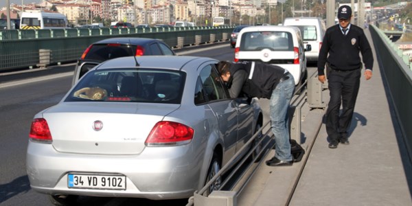 Kız arkadaşıyla tartışıp, Haliç'ten atladı
