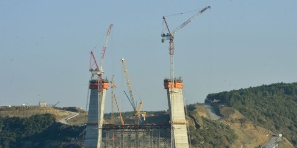 3. Boğaz Köprüsü yükseliyor
