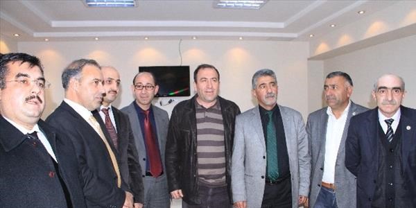 STK'lardan dershanelerin kapatılması kararına tepki