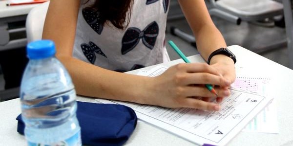 MEB, 4 dersten sınav yapmak için çalışma başlattı