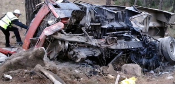 12 yaşındaki sürücü kaza yaptı: 3 yaralı
