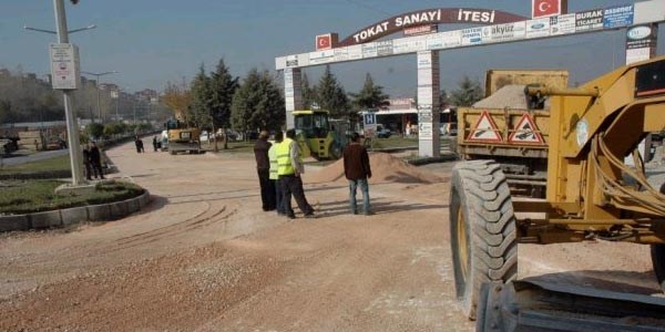 Tokat Belediyesi'nden asfalt ata