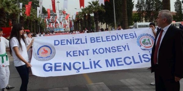 Denizli'de liderlik okulu projesi başlıyor