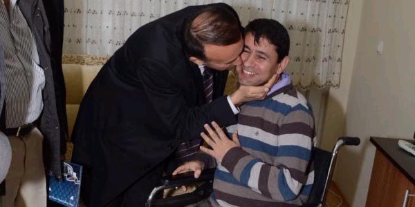 Başkan Karabalık'tan hasta ziyaretleri