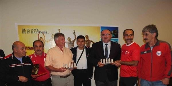 1. Ahmet Zeki Demirci masterler turnuvas