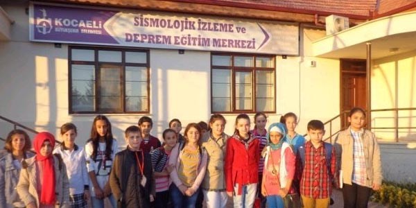 Yuvacık Bilgievi Öğrencileri Deprem Evi'nde