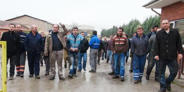 İşçilere izin verip fabrikayı boşalttılar