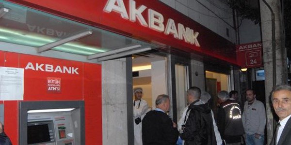 Biber gazlı banka soygunu
