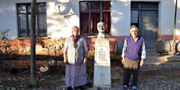 Evleri yandı, kullanılmayan okula yerleştirildiler
