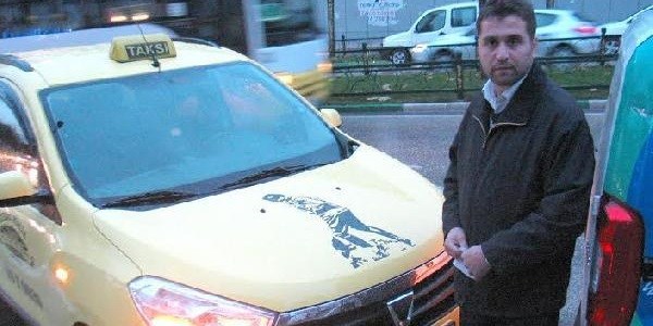 Kaputtaki Atatürk çıkartmasına 77 TL trafik cezası