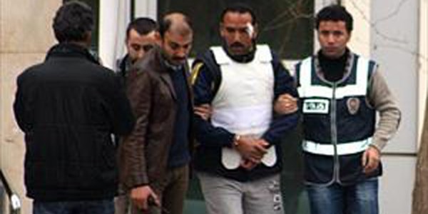 Diyarbakır'da kardeş kavgası: 1 ölü, 2 yaralı