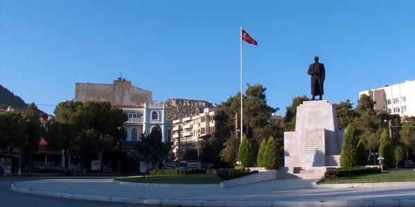 Muğla'da trafiğe Başbakan ayarı