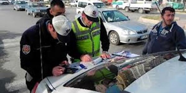 Bu kez yayalara ceza kesildi