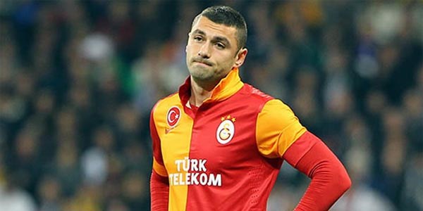 Dolandırıcıların yeni kurbanı ünlü golcü oldu