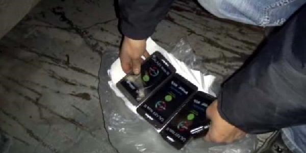 Kaçak sigara ve kaçak cep telefonu operasyonu