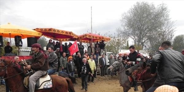 Ödemiş'te Rahvan at yarışları