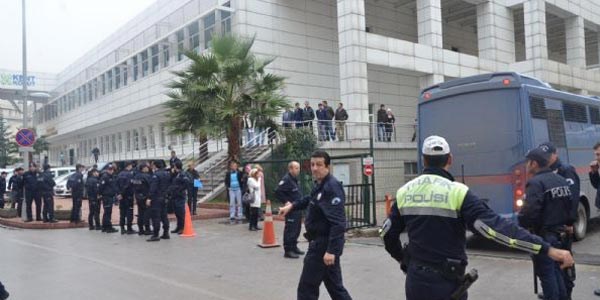 Koruma yurdunda da psikolojik şiddete maruz kalmış