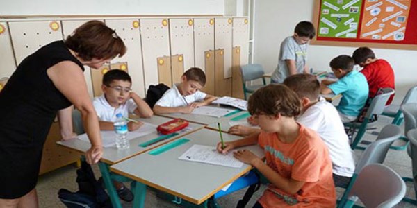 OECD'in öğrenci performansı raporunda Türkiye