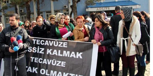 Tecavüzden yargılanan 8 uzman çavuş duruşmalardan vareste tutuldu