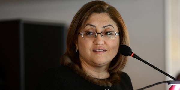 'Yarışa girdiğim zaman Fatma Şahin olarak gireceğim'