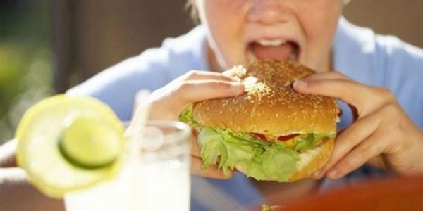 Dengesiz beslenme kalbi yoruyor