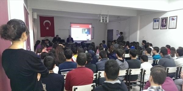 3 bin 61 çocuğa güvenli internet semineri verildi