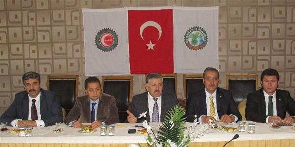 Geçici orman işçileri kadro bekliyor
