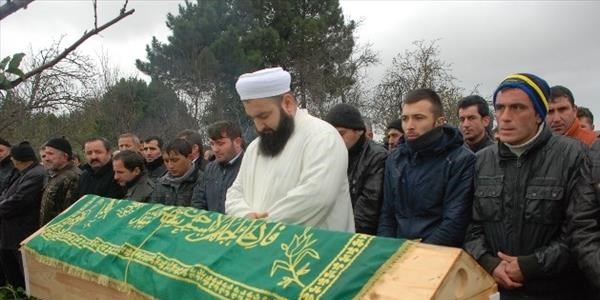 Cesedi bulunan kayıp vatandaş toprağa verildi