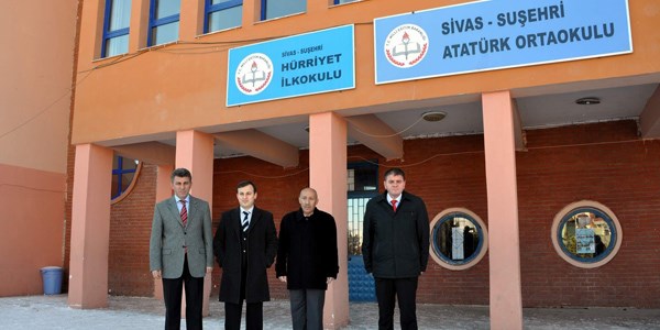 Suşehri'nde okul sorunu çözülerek tekli eğitime geçildi