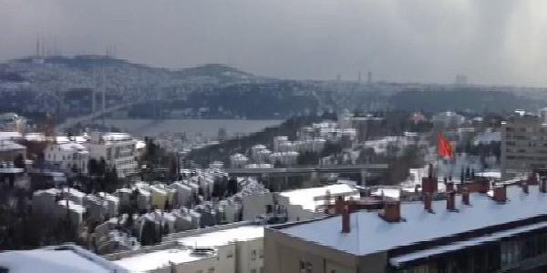Boğaz'ın bir yanı kar bir yanı güneş