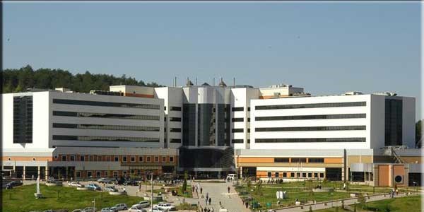 Kocaeli Üniversitesi 6 gündür yanlışı görmedi