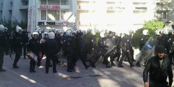 Ege Üniversitesi kampüsü karıştı
