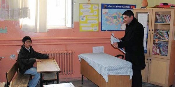Mazeret sınavına girmeyen kolay soruları kaçırdı