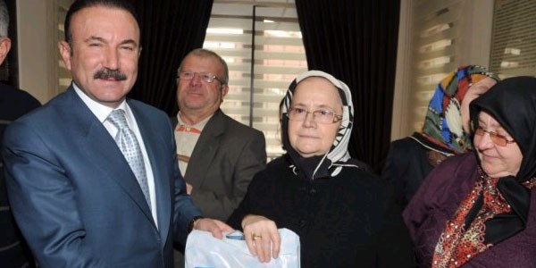 Emekli Evi'nde yaş günü heyecanı