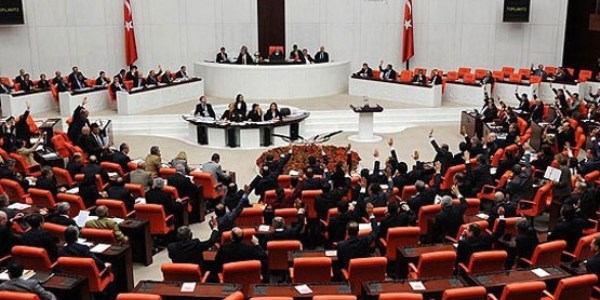 2014 Bütçe Kanununun, ilk 5 maddesi kabul edildi