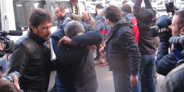 Savcı, ek gözaltı süresi istedi