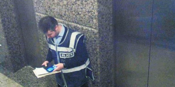 Başbakan Erdoğan'ın bahsettiği polis kamerada!