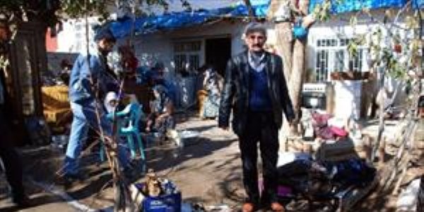 İki kardeşin çeyizi yangında kül oldu