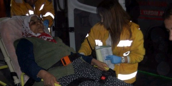 Yaşlı çift ve kızı karbonmonoksit gazından zehirlendi