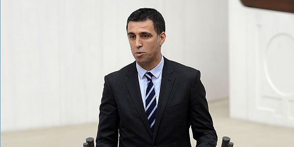 Şükür'ün istifası komisyonda üye kaybettirdi